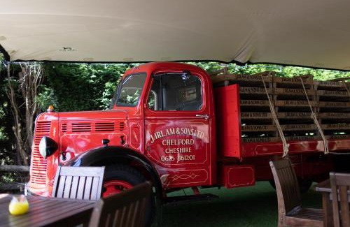 Tatton Park Hotel | Pet-Friendly Retreat at The Dog in Over Peover: 9.1/10