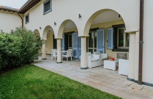 San Vincenzo Apartment | Family-Friendly Retreat at The Dolphin - Pagello Apartment