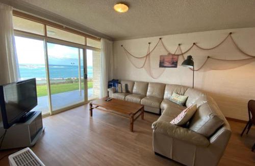Port Elliot Apartment | Ocean View Retreat at The Dolphins in Port Elliot