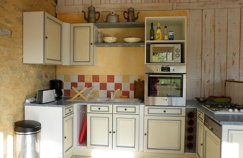 Le Buisson-de-Cadouin Cottage | Discover Les Figuiers at The Domain of Pécany - 10/10 Rated