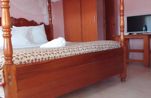 Bondo Hotel | Budget-Friendly Comfort at The Don Hotel Bondo