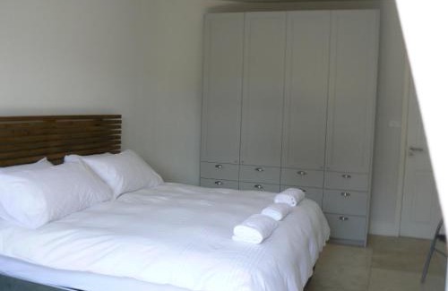 Amanzimtoti Apartment | Inviting Oceanfront Getaway at The Don Lodge - Rated 9/10