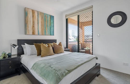 Redfern Apartment | The Downtown Retreat - Heart of Redfern