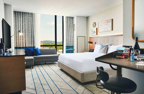 Charlottesville Hotel | Eco-Friendly Retreat at The Draftsman, Charlottesville