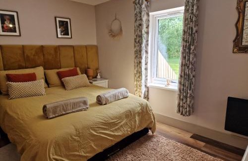 Rowrah Apartment | Top-Rated Retreat: The Drey in Cumbrian Nature Awaits
