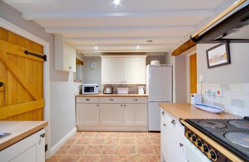 Melton Constable House | Discover The Drift: Family & Pet-Friendly Retreat