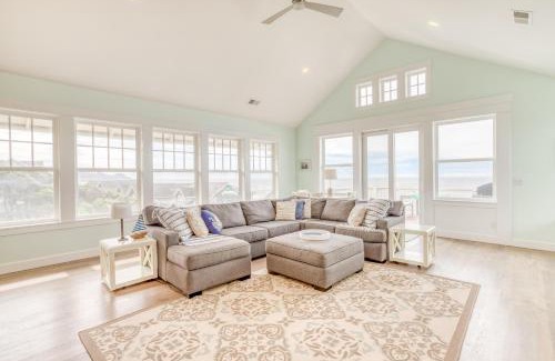 Lincoln Beach House | Experience Comfort at The Driftwood - A 4-Star Retreat