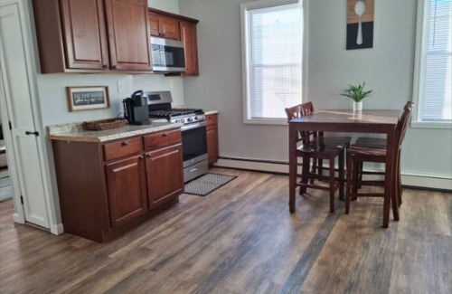 Providence Apartment | The Dual-Suite at Mt. Pleasant 2B APT Laundry "P"