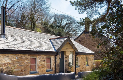 Saint Columb Major Cottage | Top-Rated Stay at The Duchy Barn with Breakfast Included