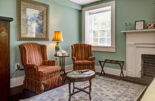 Vicksburg Bed & Breakfast | Discover The Duff Green Mansion: Oceanfront Oasis Awaits
