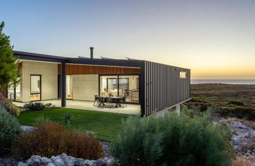 Gnarabup House | Discover Family-Friendly Comfort at The Duke - Margaret River