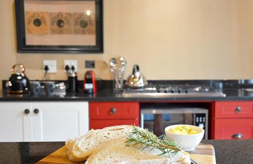 Bedford Hotel | Pet-Friendly Retreat at The Duke of Bedford with Breakfast