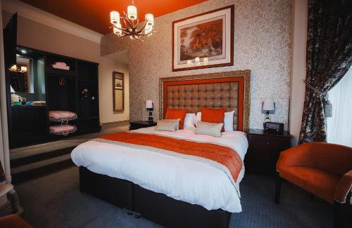 Edwinstowe Hotel | Welcoming The Dukeries Lodge: Family-Friendly Retreat