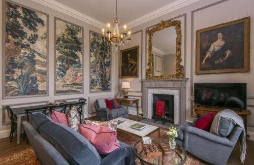 Lauder Apartment | Elegant Earl & Countess: Historic Stay at Thirlestane Castle