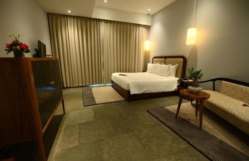 Amritsar Resort | Experience The Earth Amritsar: Pet-Friendly & Poolside Retreat