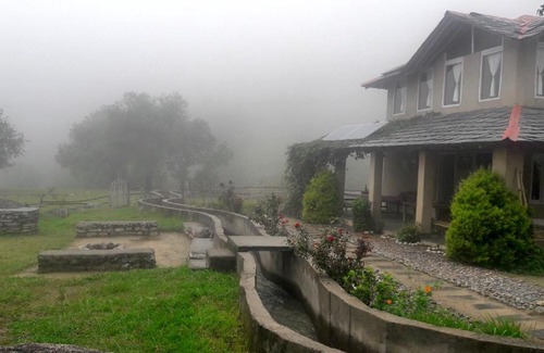 Palampur House | Discover The Earth House: Pet-Friendly Oasis with Pools