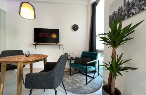 Oststadt Apartment | Discover The East Apartment by Rabe: Pool & Netflix Fun