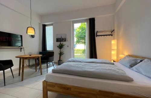 Oststadt Apartment | Discover The East Apartment by Rabe: Pool & Netflix Fun