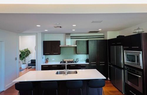 Austin House | The Eastwood Estate: secluded yet convenient, and with all the modern amenities