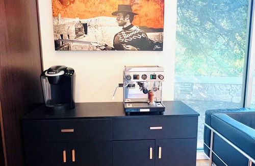 Austin House | The Eastwood Estate: secluded yet convenient, and with all the modern amenities