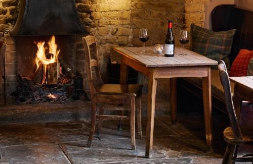 Ebrington Hotel | Discover The Ebrington Arms: Pet-Friendly & Family Welcoming