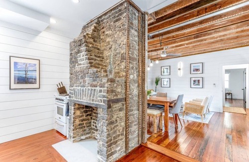 Downtown Charleston House | Stay at Eclipse: Historic Renovation with Spa & Breakfast!
