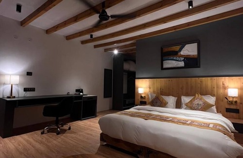 Hundur Resort | Discover The Eden Resort Nubra: Family-Friendly Retreat