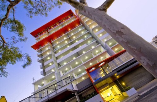 Rockhampton Apartment | Discover The Edge Apartment Hotel: 4-Star Comfort Awaits