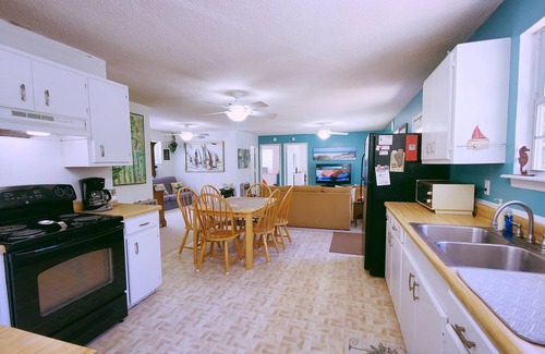 Edisto Island House | Explore The Edisto Escape: Oceanfront Retreat Near Beach