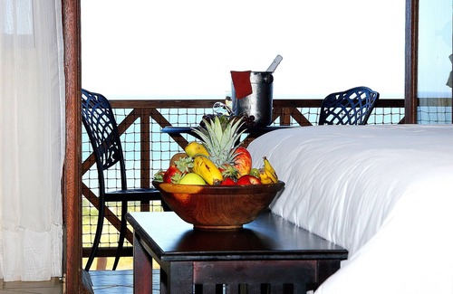 Port Edward Hotel | Relax at Premier Inn Port Edward with Pool & Dining Options