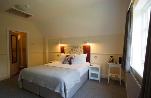Broxton Hotel | Top-Rated Family Retreat at The Egerton Arms Hotel