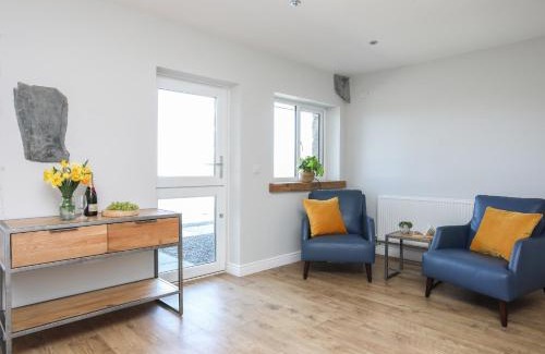 Dwyran House | Family-Friendly Hotel at The Elberry: Pet and Child Welcomed
