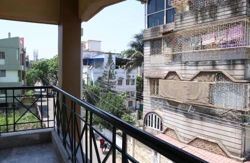 Kolkata Bed & Breakfast | Premier Stay at The Elite Apartment Hotel with Great Amenities