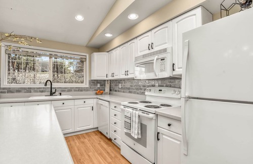 Spokane Valley House | Family-Friendly Stays at The Ella House Await You