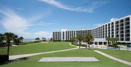 Myrtle Beach Hotel | Relax at The Ellie Beach Resort Myrtle Beach, Tapestry By Hilton