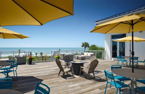Myrtle Beach Hotel | Relax at The Ellie Beach Resort Myrtle Beach, Tapestry By Hilton