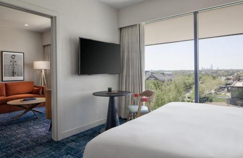Central Oklahoma City Hotel | Experience The Ellison, Oklahoma City: Pet Friendly & Poolside