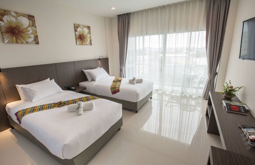 Chalong Hotel | Discover The Elysium Residence: Family-Friendly Getaway