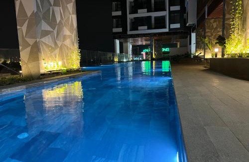 Thuan An Apartment | Stunning Emerald Golf View: 4-Star Oceanfront Escape