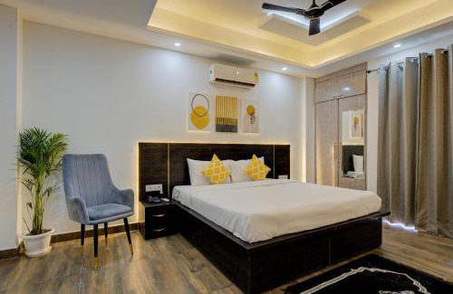 South City I Hotel | Exceptional Stay at The Empire Studioz in Gurgaon