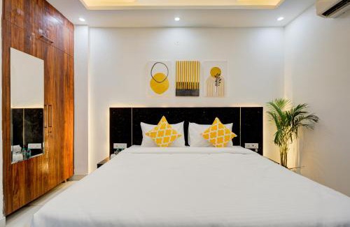 South City I Hotel | Exceptional Stay at The Empire Studioz in Gurgaon