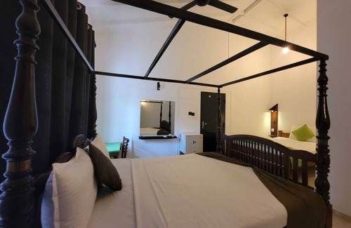 Andiambalama Hotel | Convenient Stay at The Empyrean Airport Transit Hotel