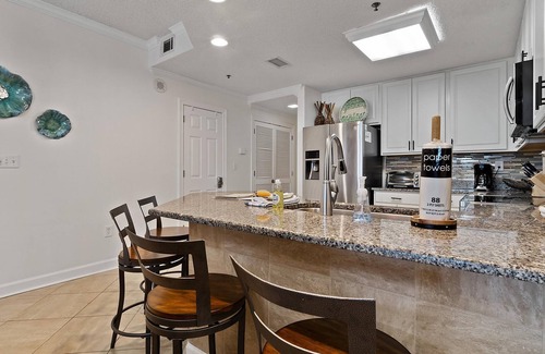 Orange Beach Condo | The Enclave #1006