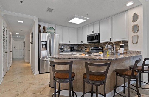Orange Beach Condo | The Enclave #1006