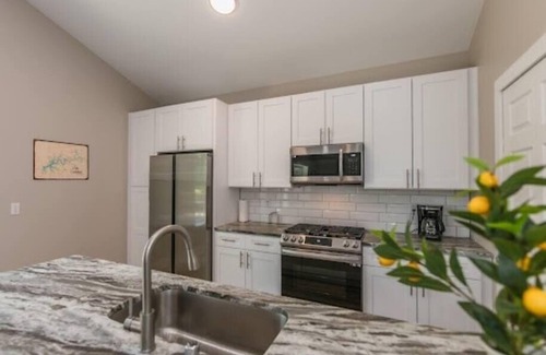 Bakerton House | The Enclave at Cumberland