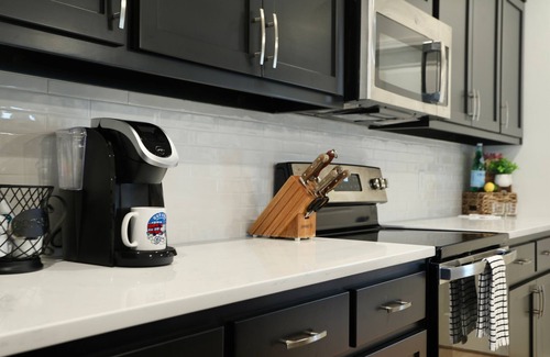 Oxford House | The English Cottage - Stunning Old World Sophistication