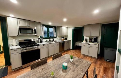Stephentown House | Group Getaway at Stephentown Hotel for 28 Guests