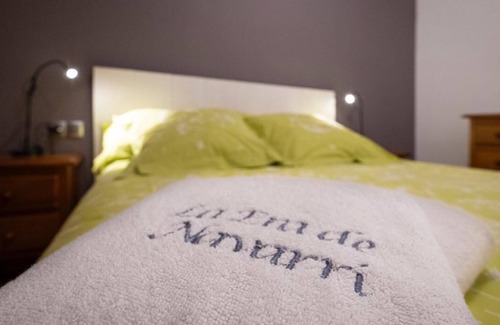 Bonansa Apartment | Discover The Era of Navarri - Apto. THE SOLÁ with Spa