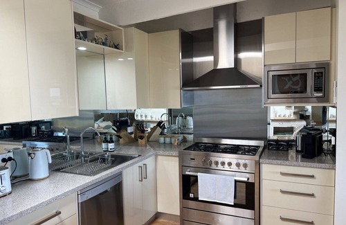 Portarlington House | The Esplanade Beach House