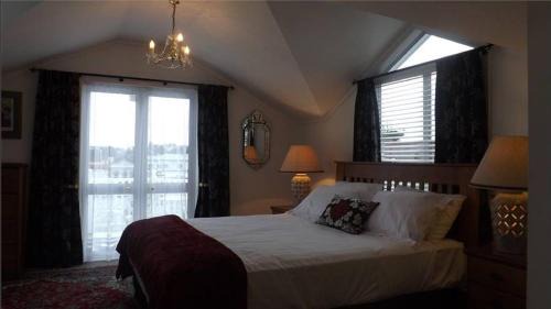Devonport Hotel | Oceanfront Escapes at The Esplanade Hotel - 4-Star Comfort